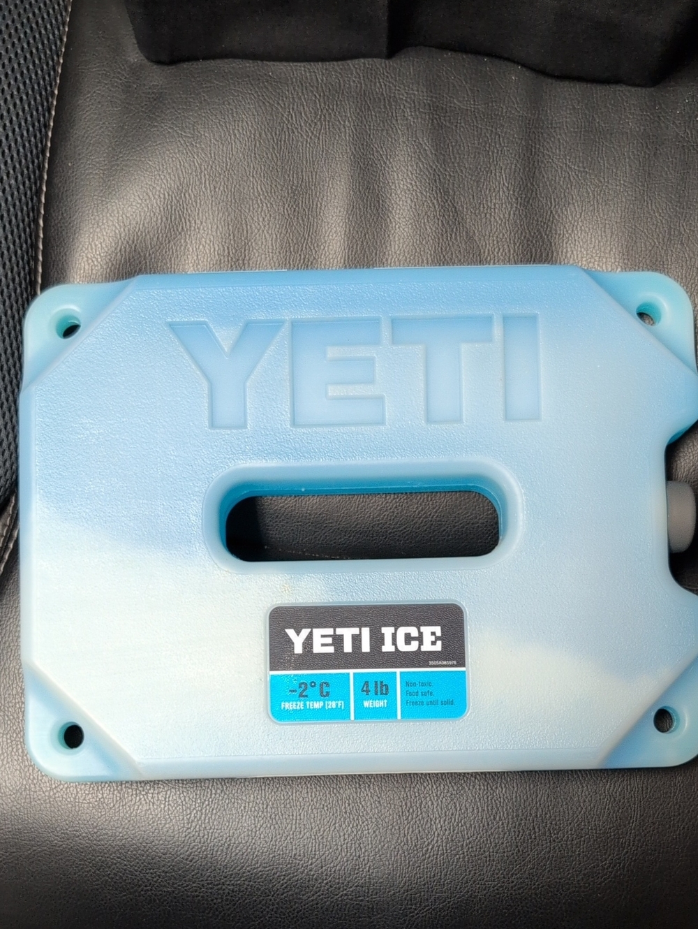 Yeti Ice Reusable Cooler Ice Pack in Light Blue 4lb